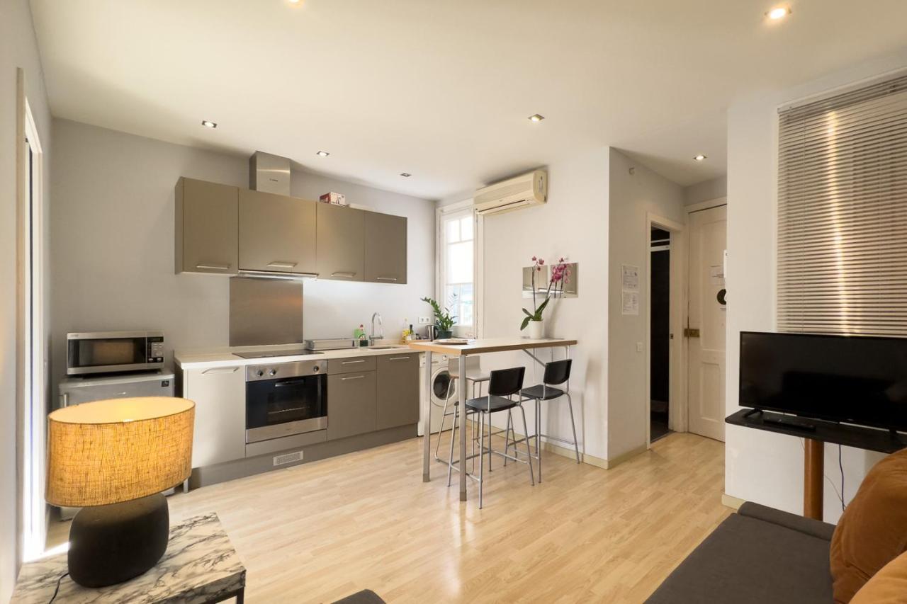 Aparteasy - Gracia Apartments Barcelone Extérieur photo
