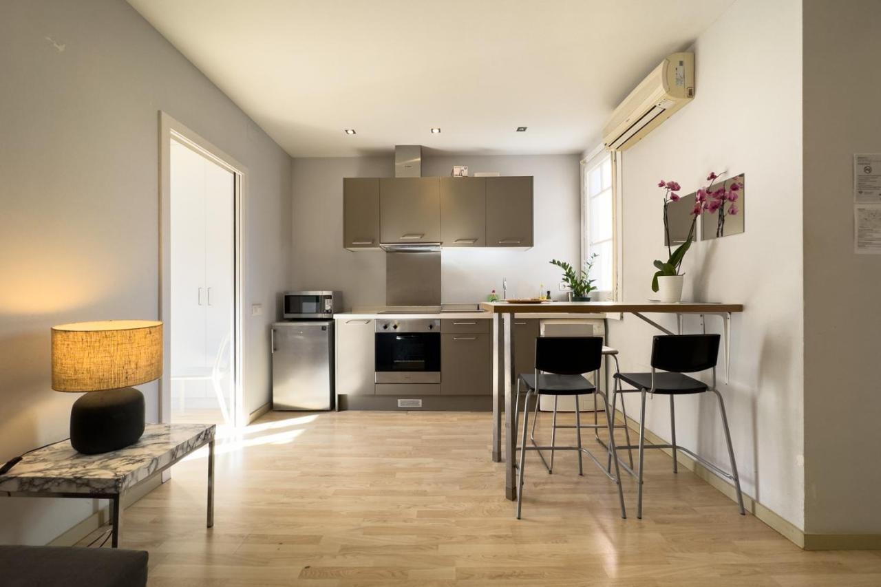 Aparteasy - Gracia Apartments Barcelone Extérieur photo