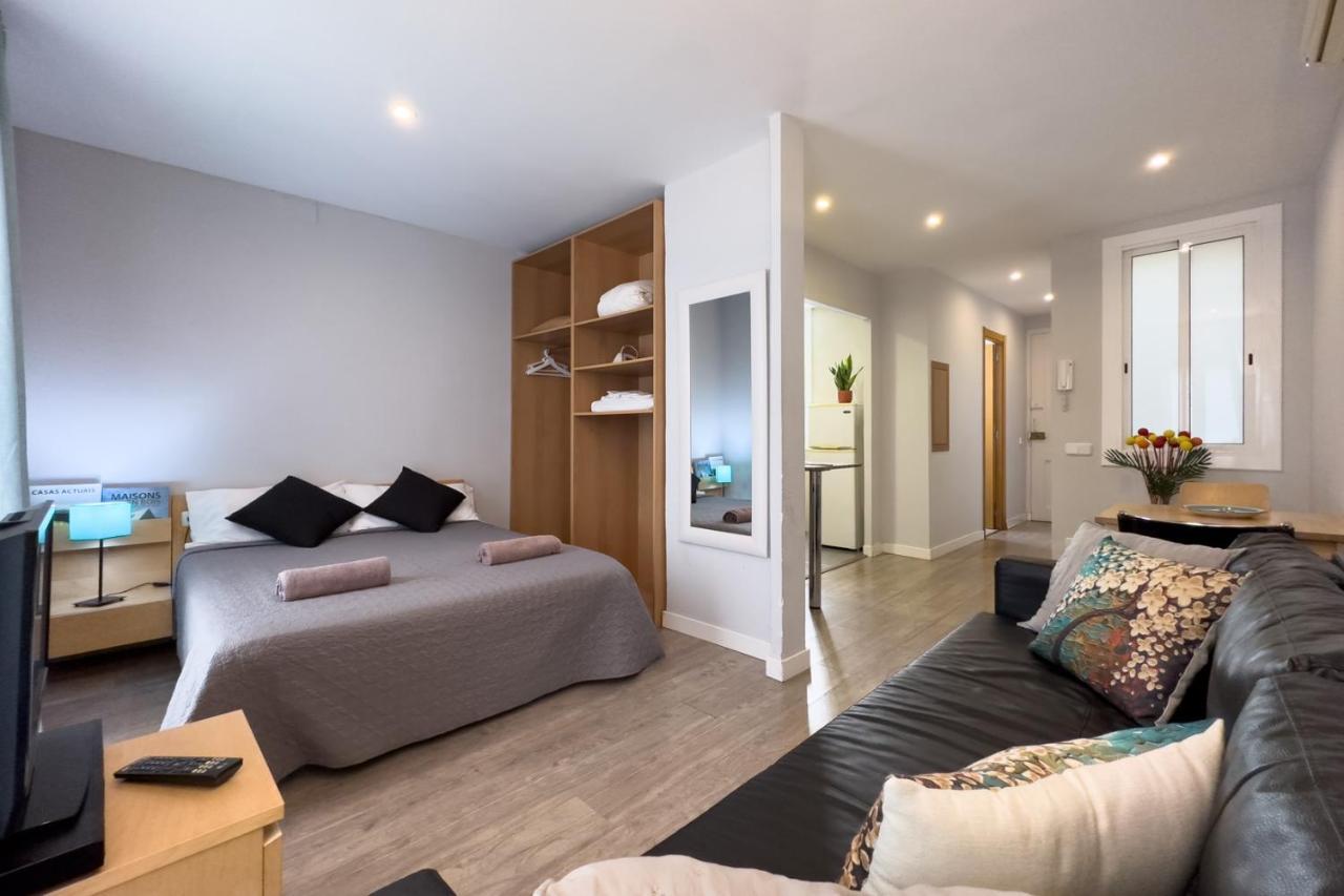 Aparteasy - Gracia Apartments Barcelone Extérieur photo